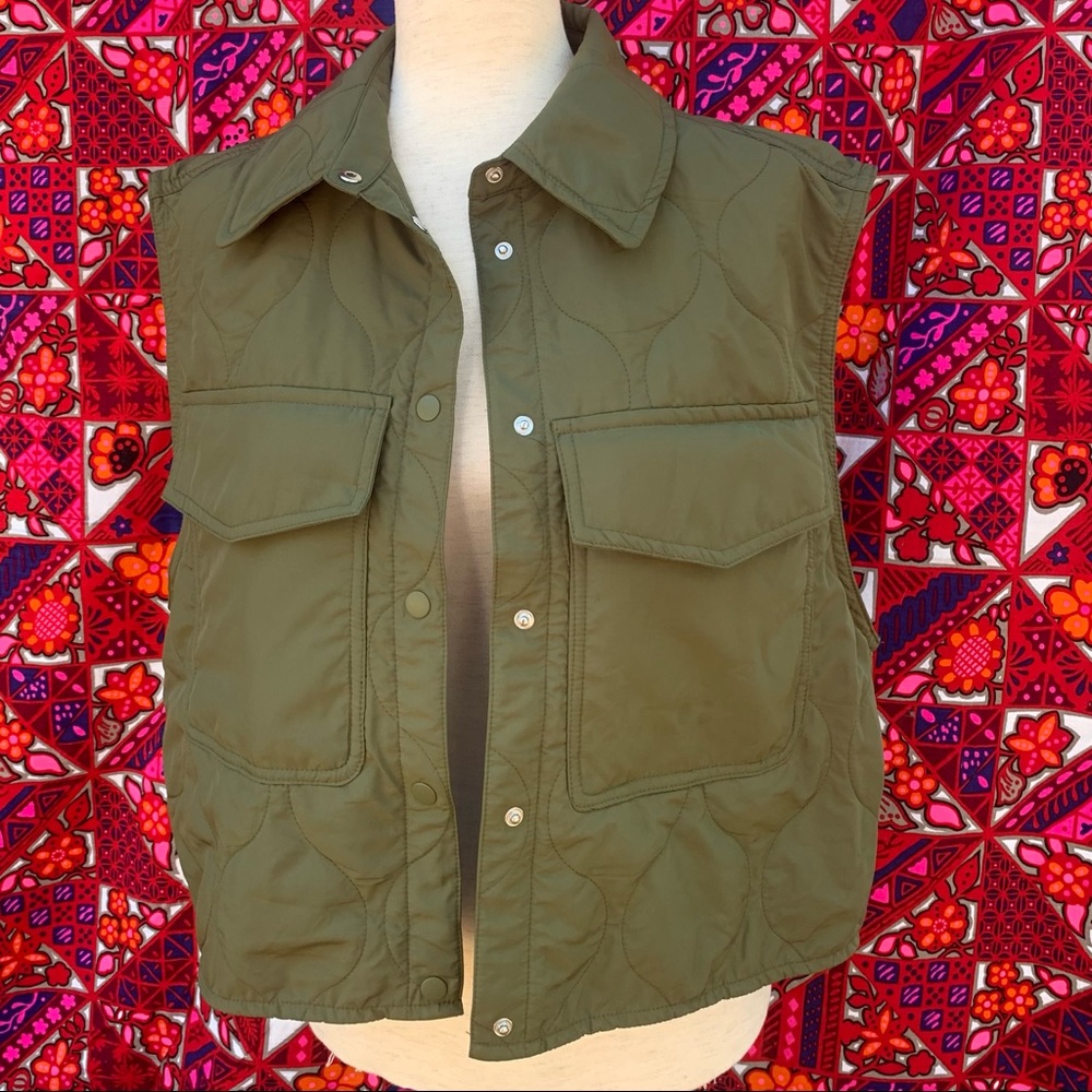 H&M LIGHTWEIGHT VEST
